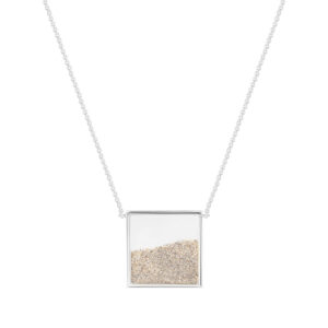 Kindred Sand Necklace – big